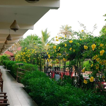 Bamboo Garden Hotel セレクンダ エクステリア 写真