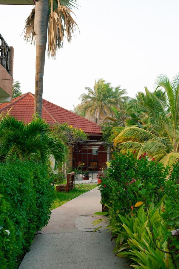 Bamboo Garden Hotel セレクンダ エクステリア 写真